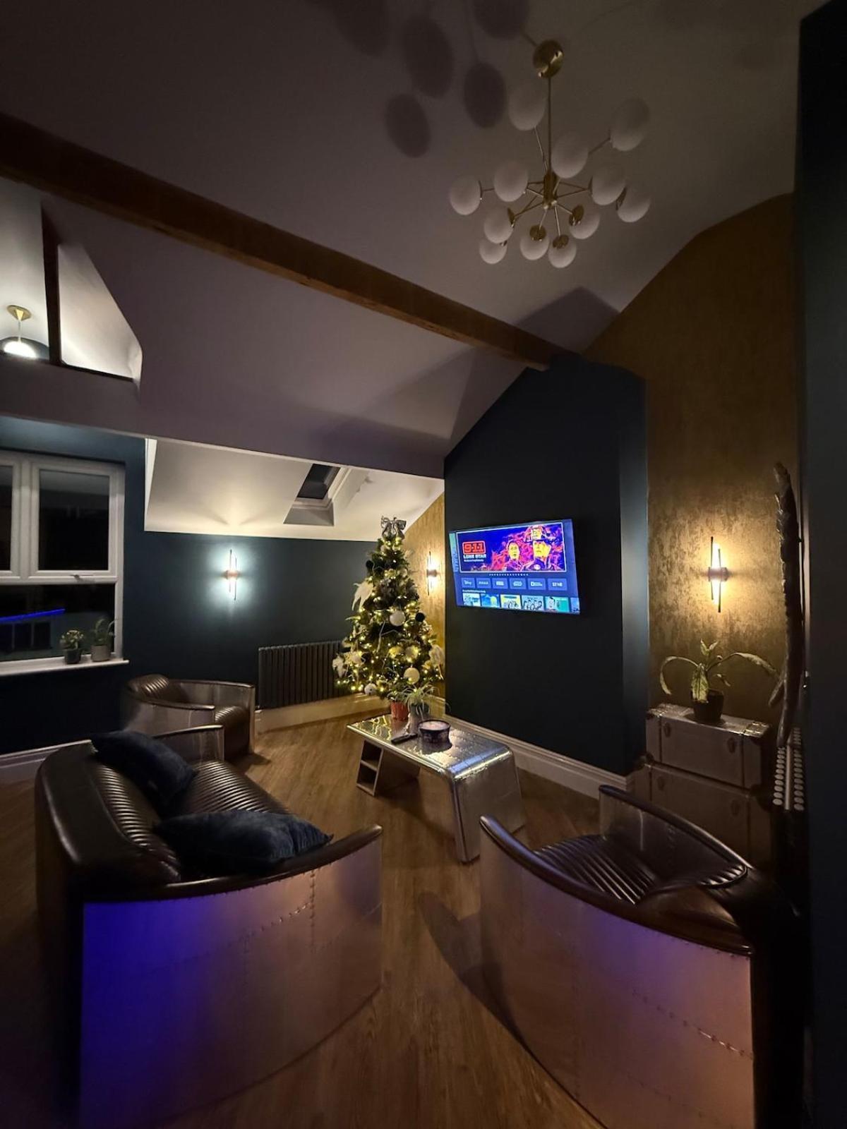 Appartamento The Loft At One Luxury Penthouse Wigan Esterno foto